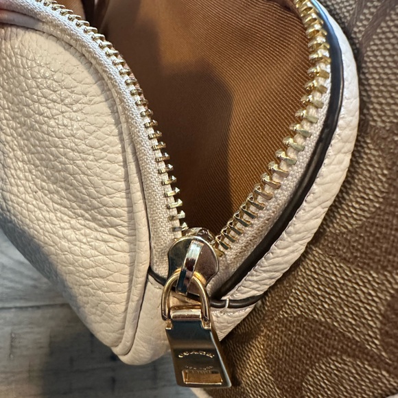 Coach Cream and Tan COURT BELT BAG IN SIGNATURE CANVAS - Picture 7 of 9